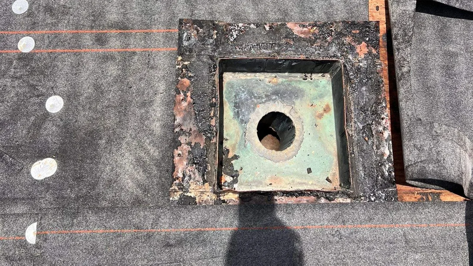 Roof Flashing Repair in North Miami: Spot and Stop Leaks